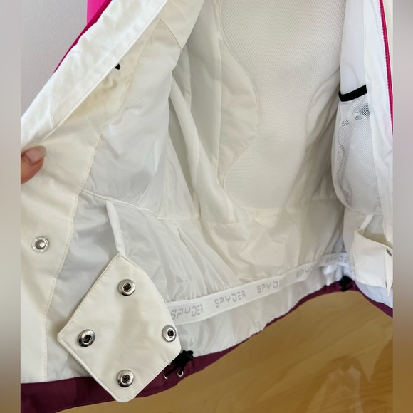 Spyder🕷️Winter Jacket - Picture 6 of 10
